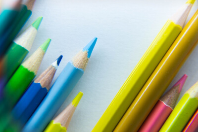 學(xué)校宣傳片創(chuàng)意策劃方案如何寫？