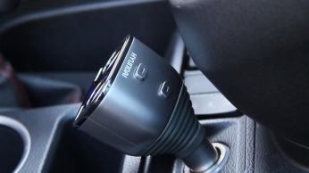 車(chē)載充電器產(chǎn)品展示視頻